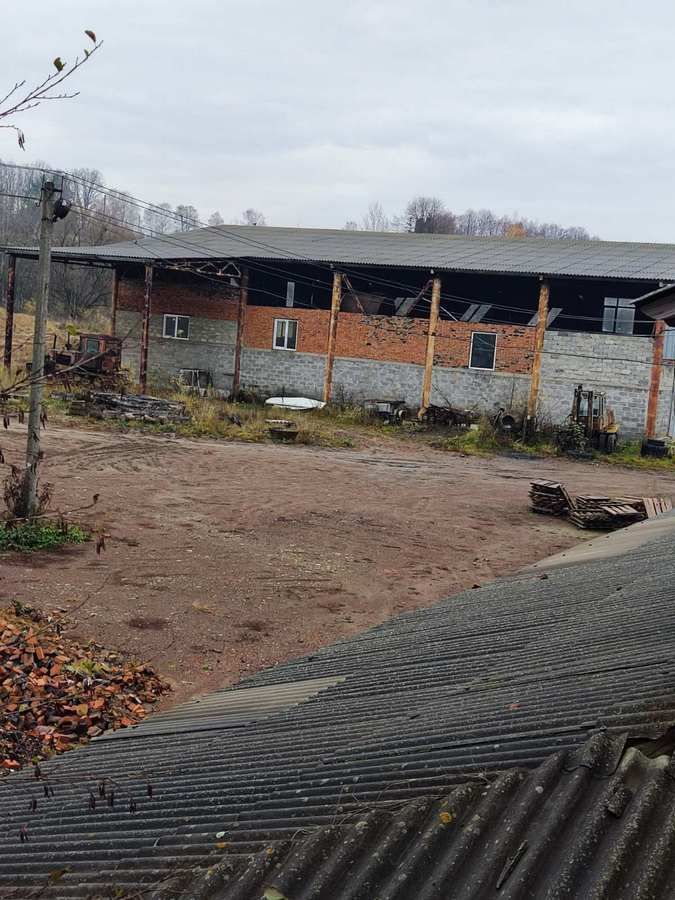 До уваги інвесторів: на Прикарпатті продаються діючі заводи 14