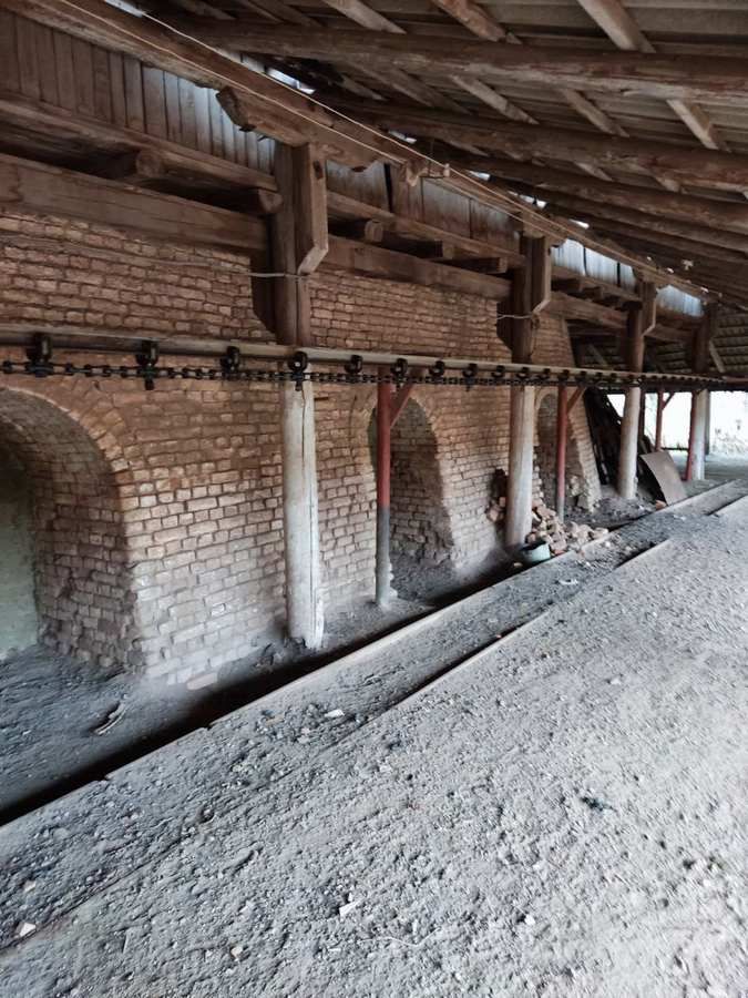 До уваги інвесторів: на Прикарпатті продаються діючі заводи 28