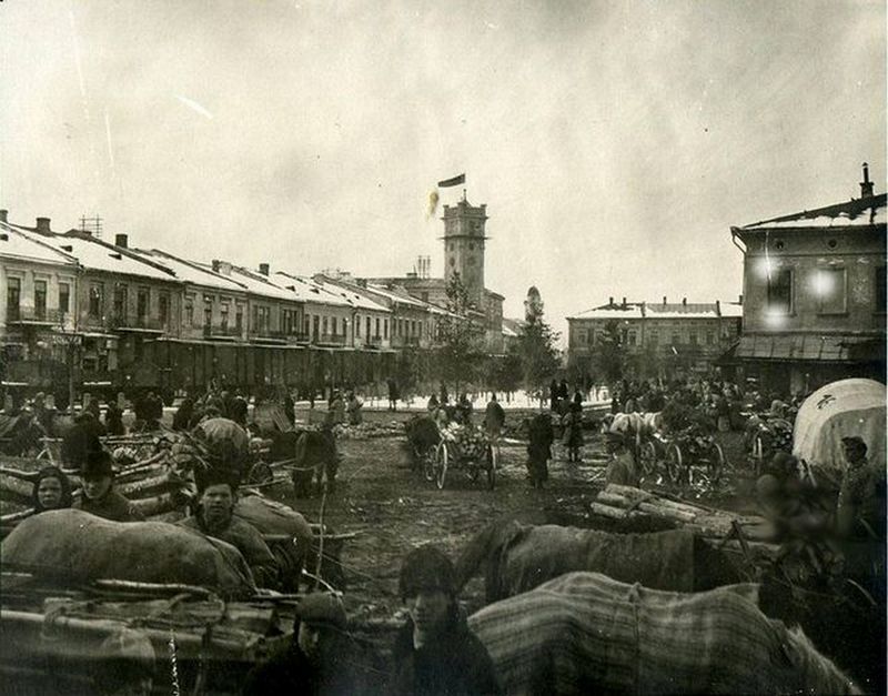 10 квітня 1915