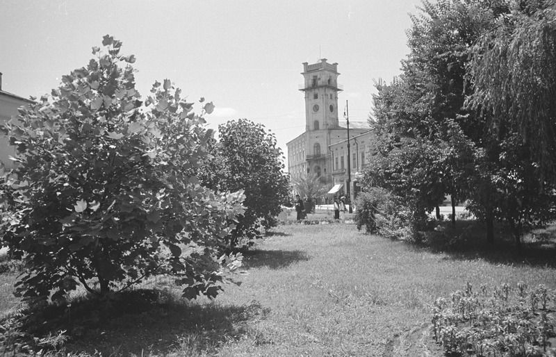 Коломия, п. ХХ ст, сьогодні - пл. Відродження
