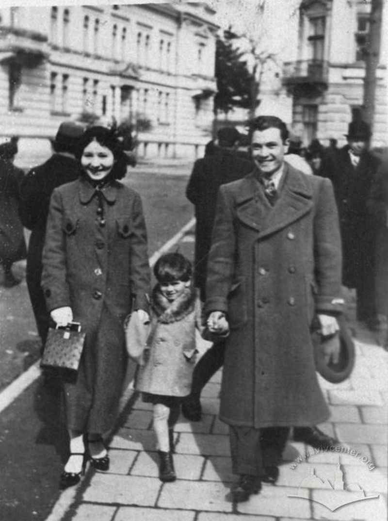 Коломияни, 1937 рік