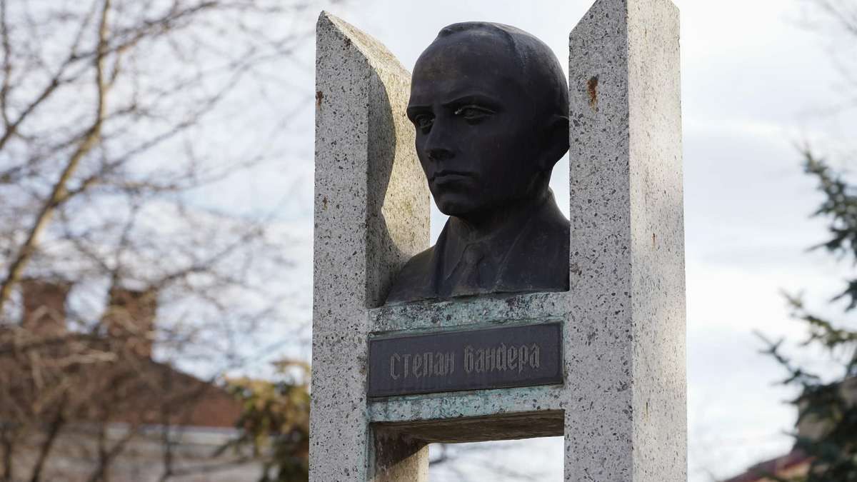 114 річницю народження Степана Бандери відзначили в Коломиї 2