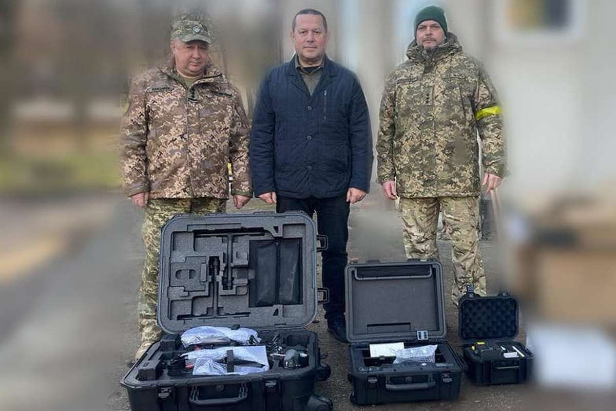 Дрон за мільйон від Надвірної для ЗСУ 1