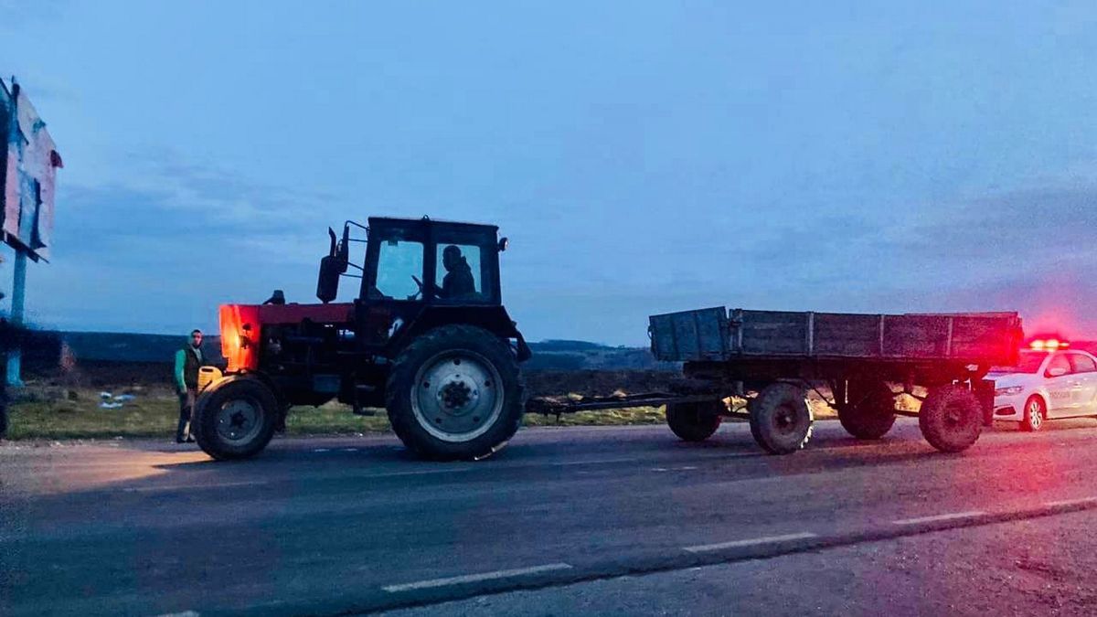 ДТП у Тлумачі: одного чоловіка госпіталізували 1