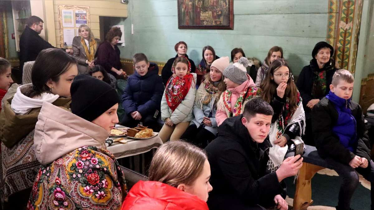 У Благовіщенській церкві організували розколяду 3