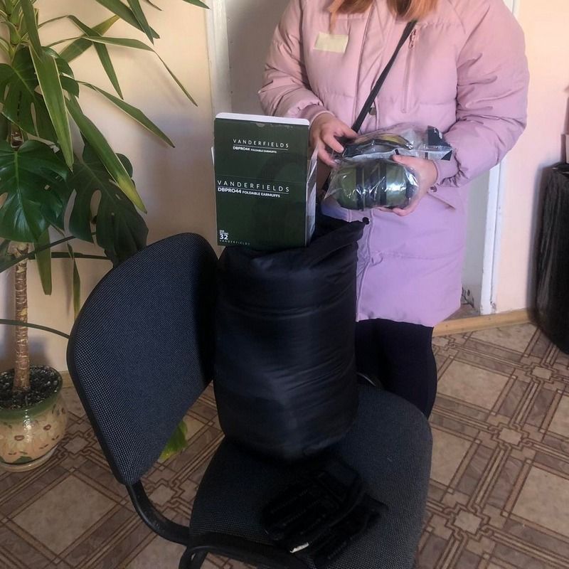 Працівники Надвірнянської міської ради віддали свій одноденний заробіток на закупівлю необхідних речей для ЗСУ 13