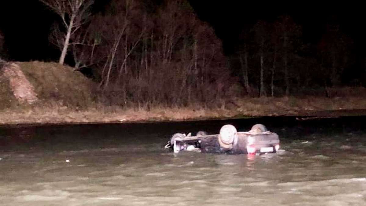 У Верховині сталася смертельна ДТП: автівка з'їхала у Черемош