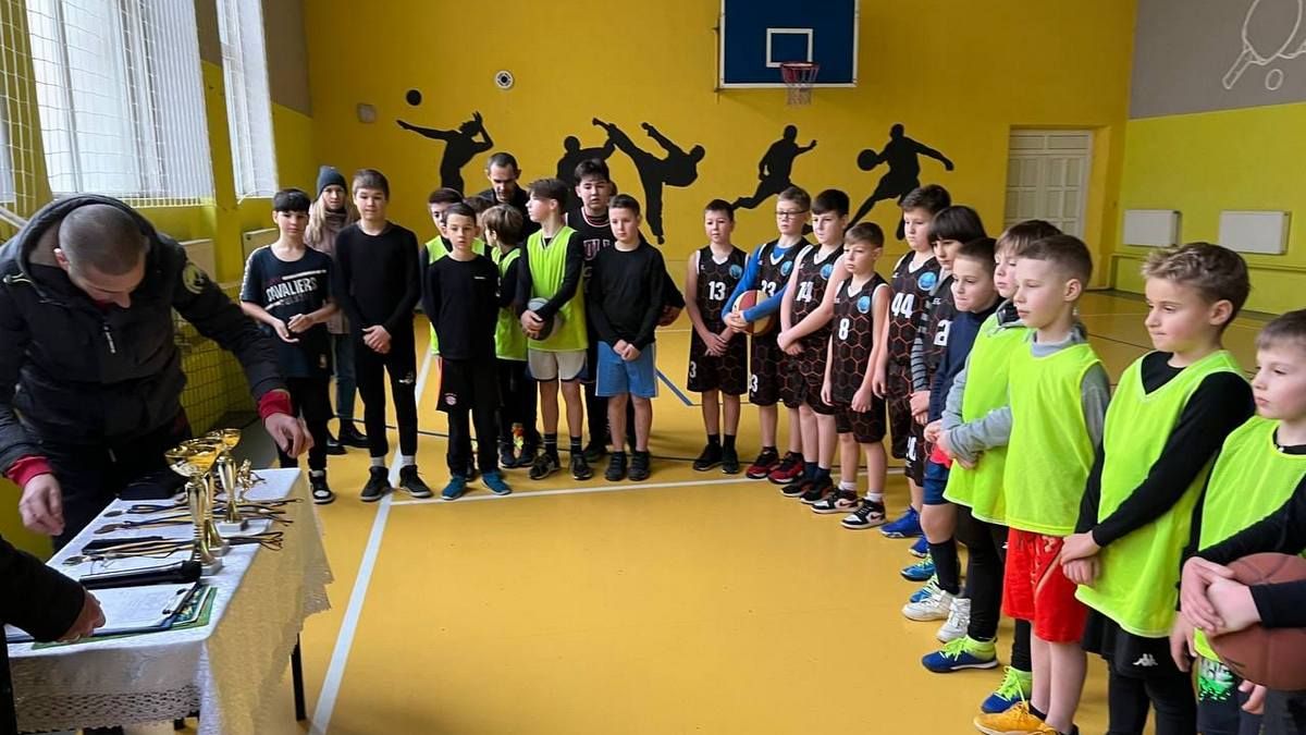 У Коломиї відбувся турнір з баскетболу до Дня Героїв Крут 3