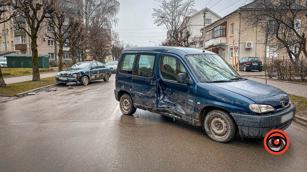 У Коломиї на вулиці Січових Стрільців трапилась ДТП