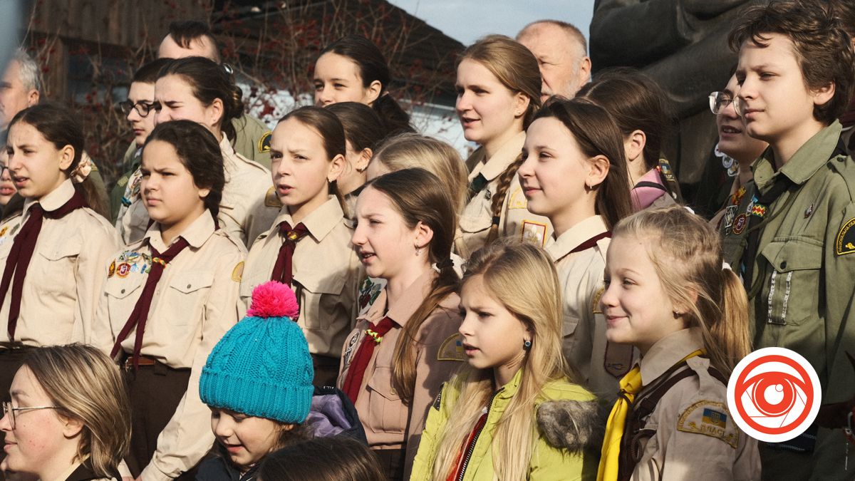 Тисячі патріотів зібралися в Старому Угринові в День народження Степана Бандери | ВІДЕО 6