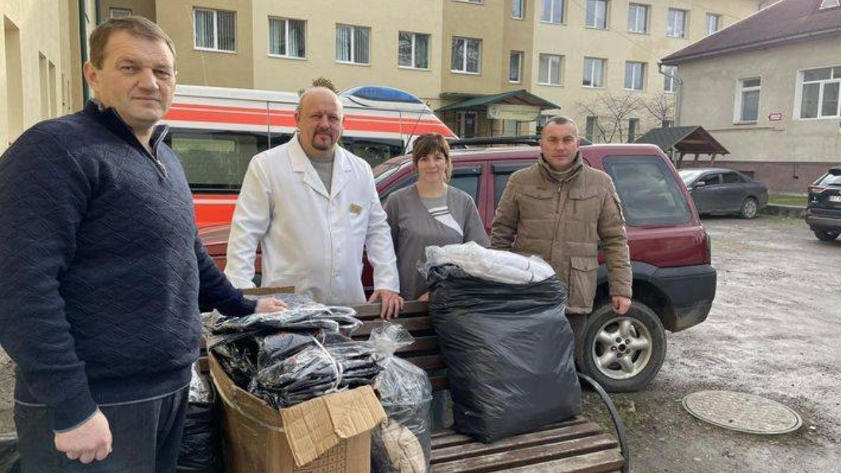 Громади Коломийщини передали допомогу військовим, які лікуються у госпіталях 6
