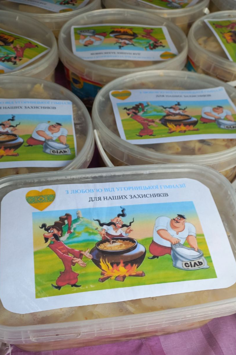 Громади Коломийщини передали допомогу військовим, які лікуються у госпіталях 2