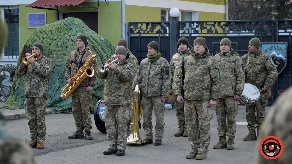 Коломия попрощалася з загиблим Героєм Василем Кваснюком 19