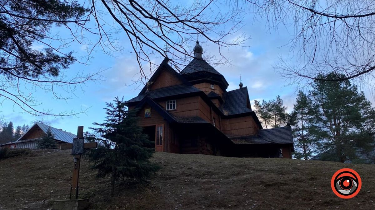 А у Криворівні вже Водохреща | Розклад Богослужінь 1