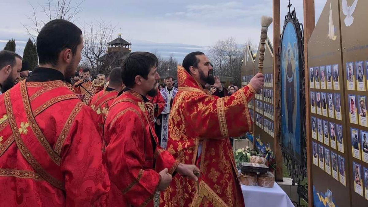 На Коломийщині вшанували пам'ять загиблих воїнів-Героїв 6