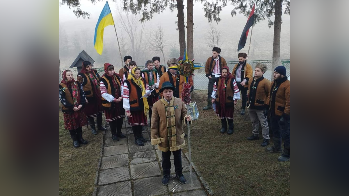 В одному селі плачуть, а в сусідних - скачуть 4