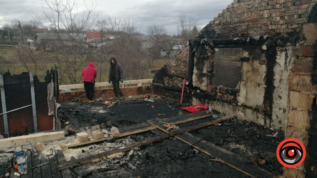 У Гвіздці горів житловий будинок 1