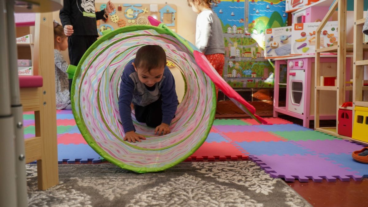 В одному з шелтерів Коломиї з'явилися дитячі розвивальні кімнати 3