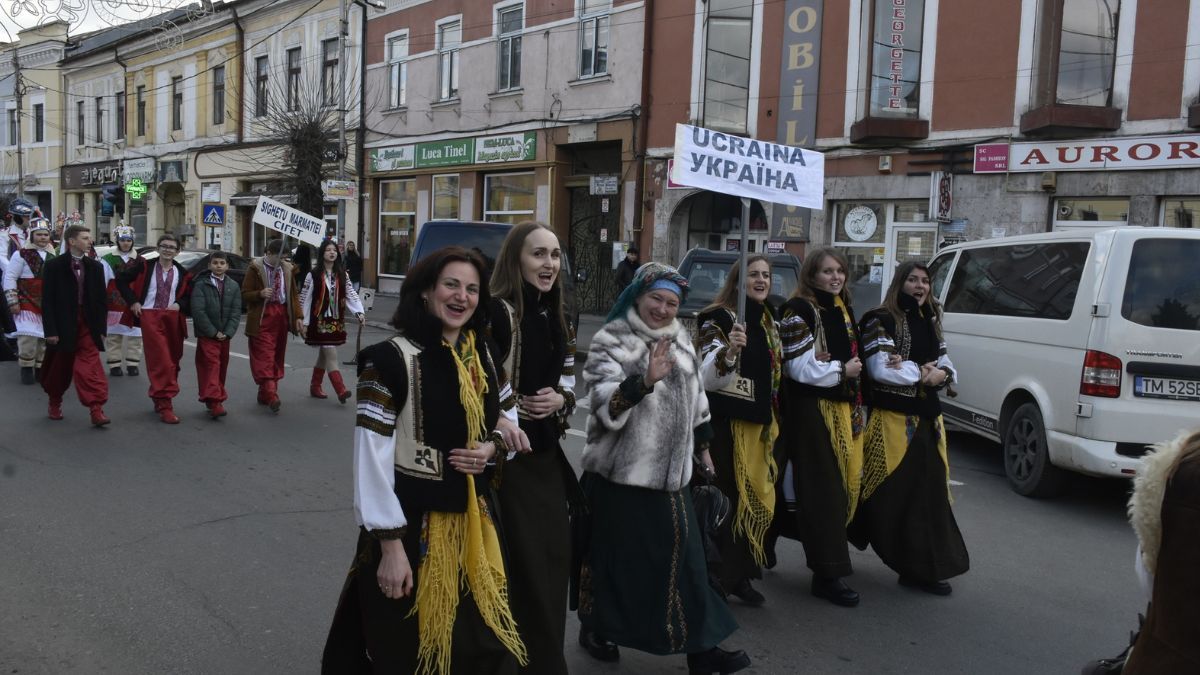 Прикарпатці показали румунам як українці святкують Різдво 5