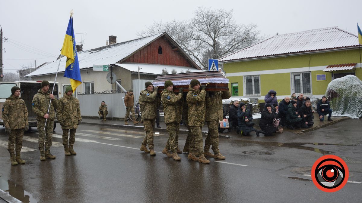 Коломия попрощалася з Героєм Володимиром Кобилянським 7