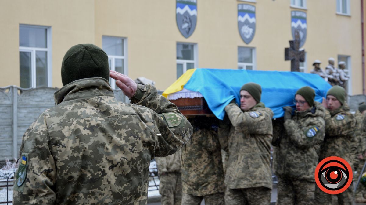 Коломия попрощалася з Героєм Володимиром Кобилянським 20