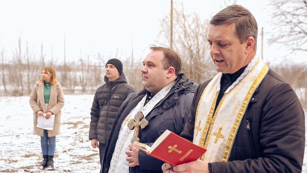 Коломийський водоканал та потребуюча патронатна сім'я отримали генератори від Карітасу 1