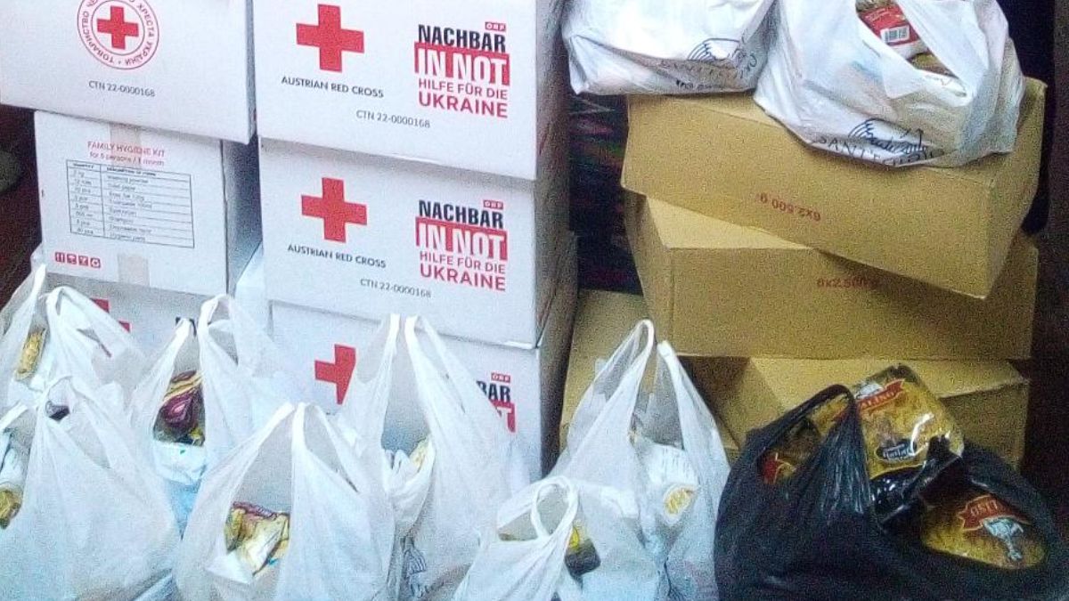 Червоний хрест передав допомогу ВПО, які проживають у селах Верховинщини 2