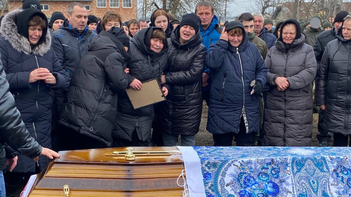 Городенківщина провела в останню дорогу Героя Степана Візінського 10