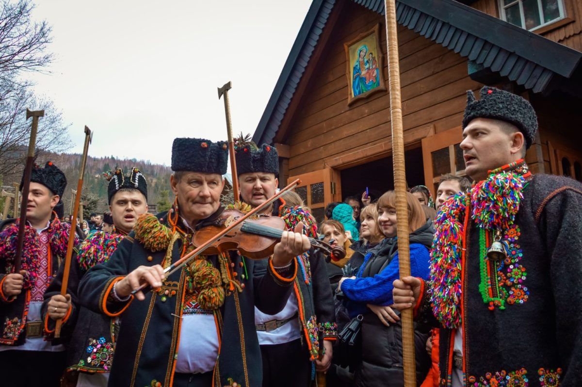 Прикмети, забобони та звичаї на Різдво 2