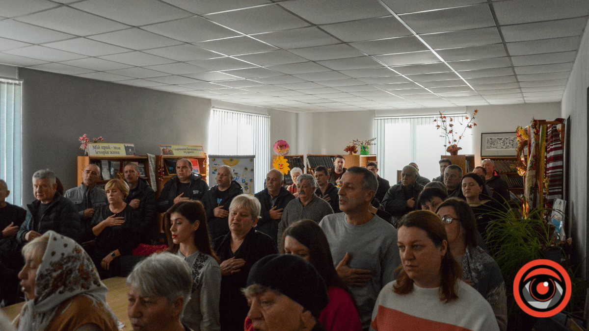 У Печеніжині відбулася презентація книги місцевого краєзнавця Василя Гаврищука | Фоторепортаж 4
