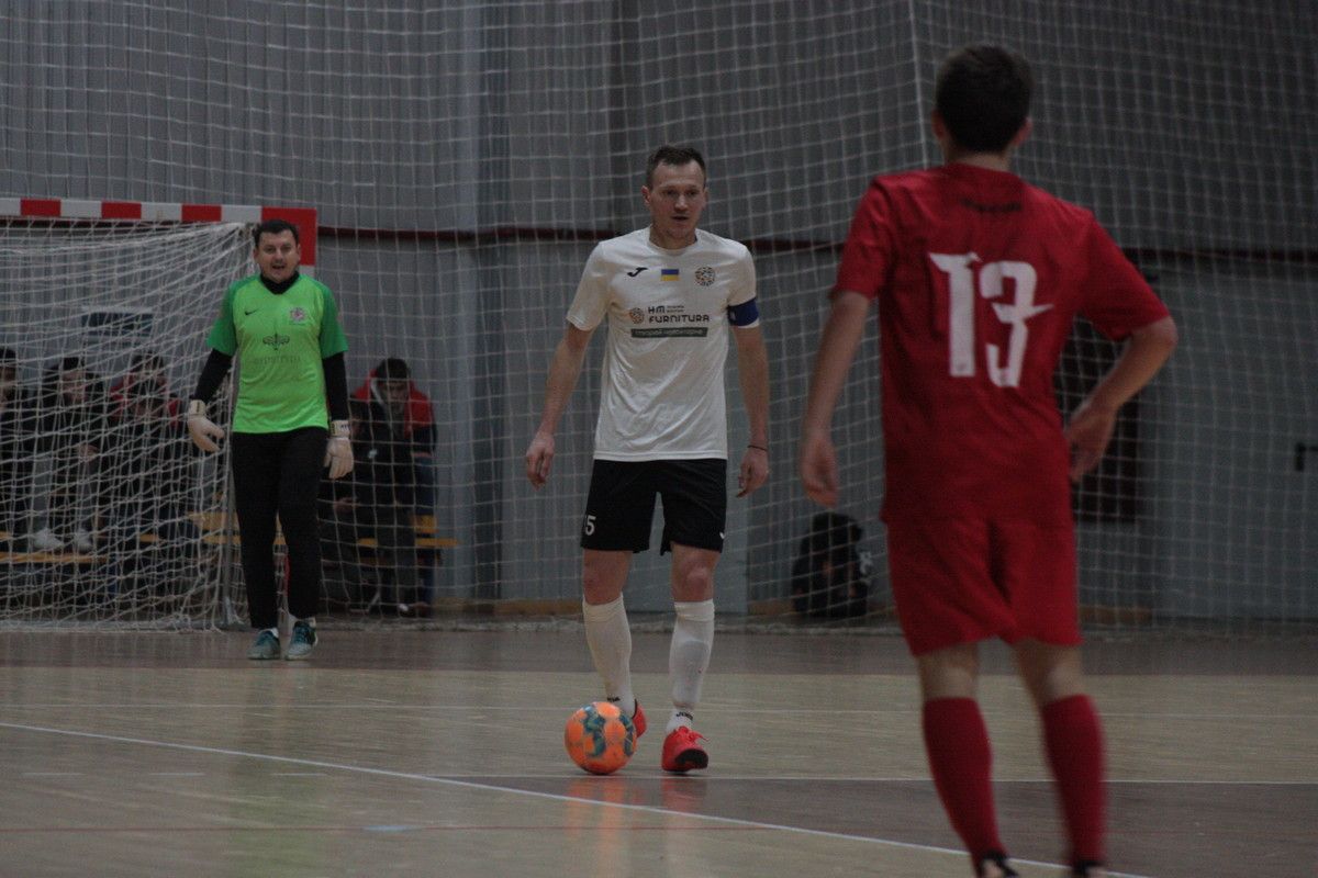 Команда з Коломиї увійшла до трійки лідерів Чемпіонату області з футзалу 7