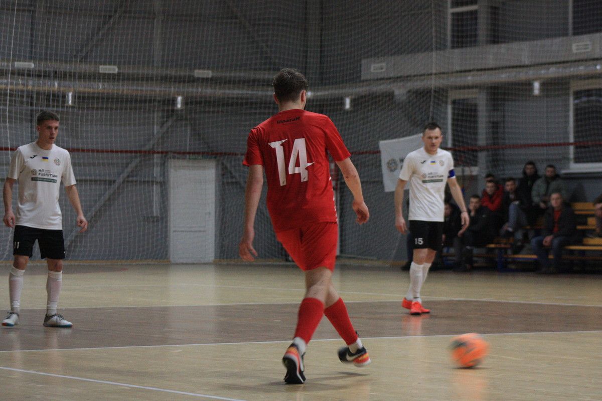 Команда з Коломиї увійшла до трійки лідерів Чемпіонату області з футзалу 10