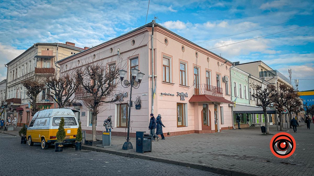 Місце страт і зміни влад: історія площі Відродження в Коломиї 5