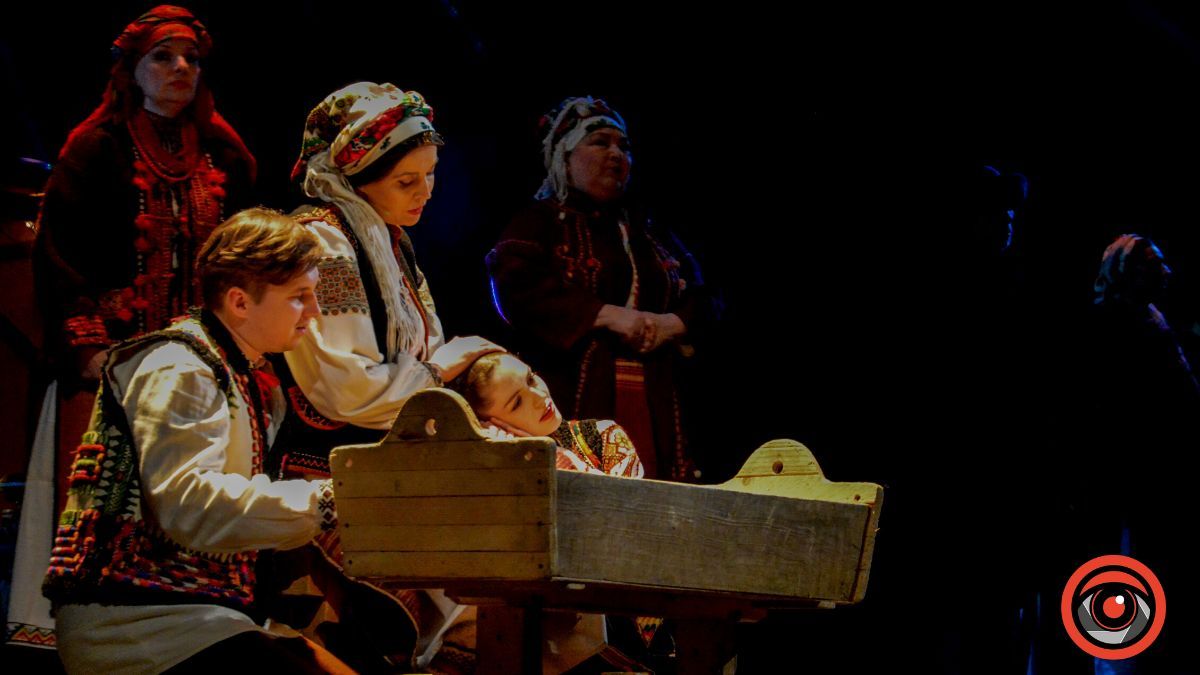 Коляда та й плєс: феєричне гуцульське дійство | Фоторепортаж 2