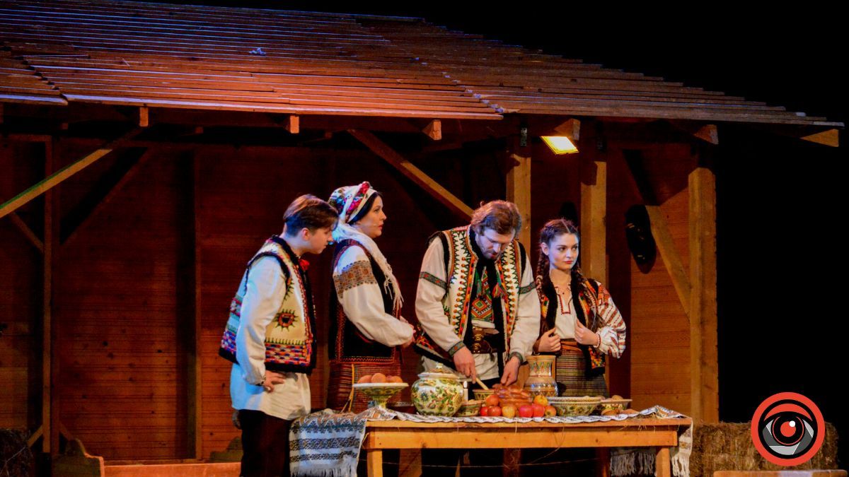 Коляда та й плєс: феєричне гуцульське дійство | Фоторепортаж 5