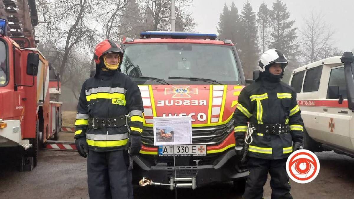 Рятувальники показали техніку, що береже наші життя, і унікальну модульну систему