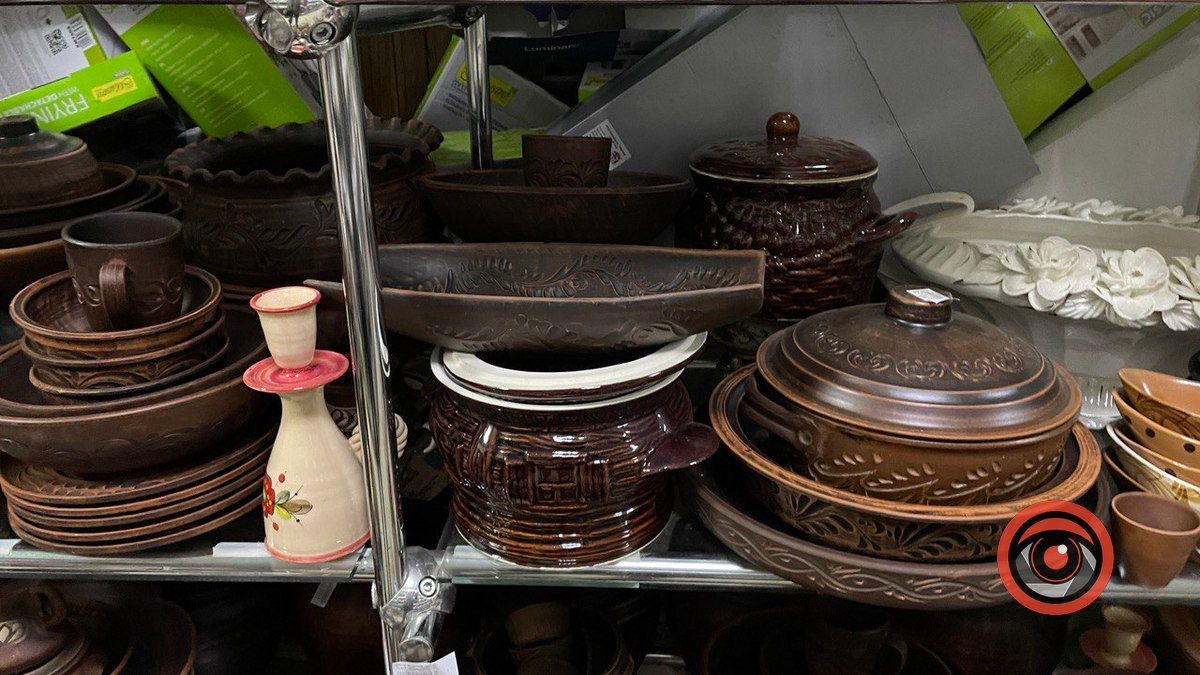 Чи є у Коломиї глиняний посуд на Святвечір та яка ціна? 1