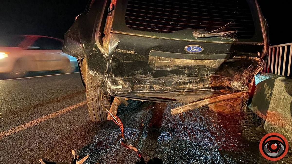 У Коломиї трапилась аварія на естакаді 6