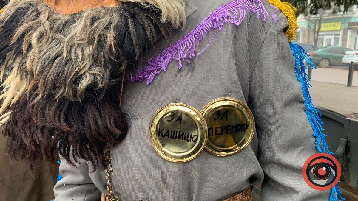 Маланка із Печеніжина вітала коломиян 2