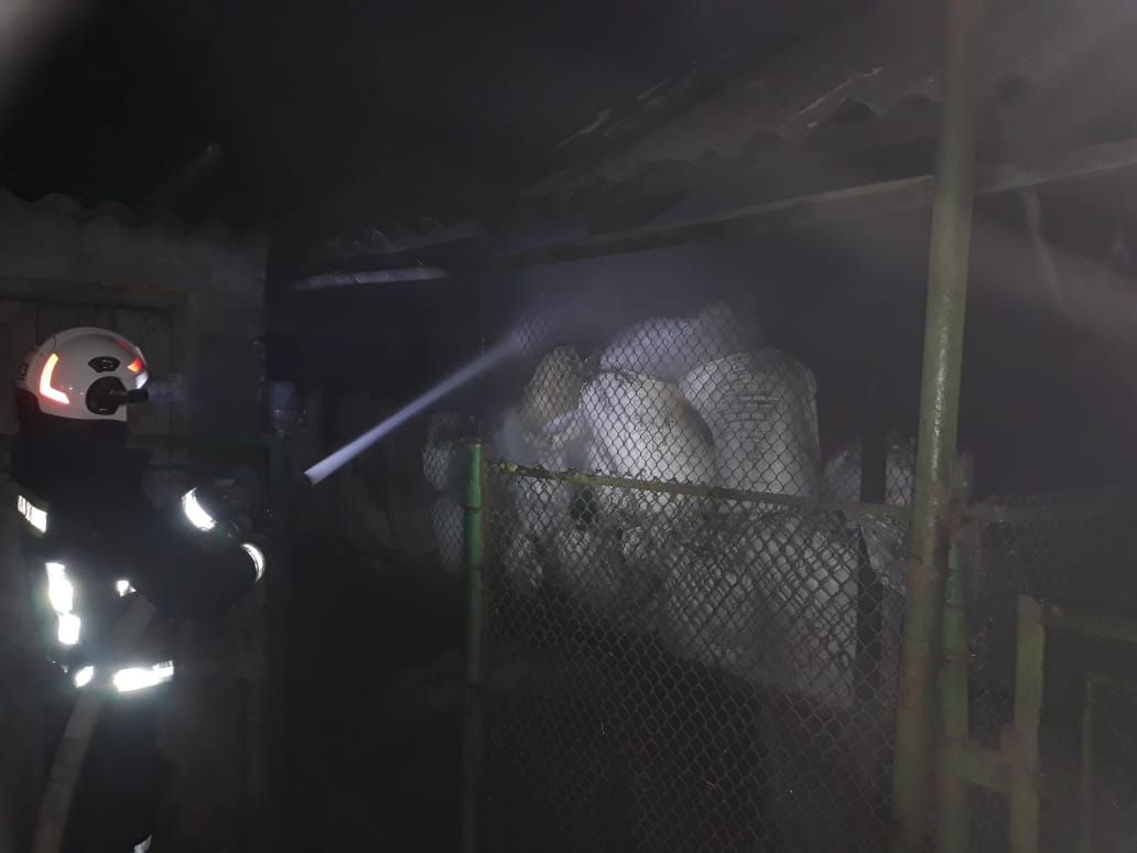 Вдосвіта у Городенці гасили пожежу 1