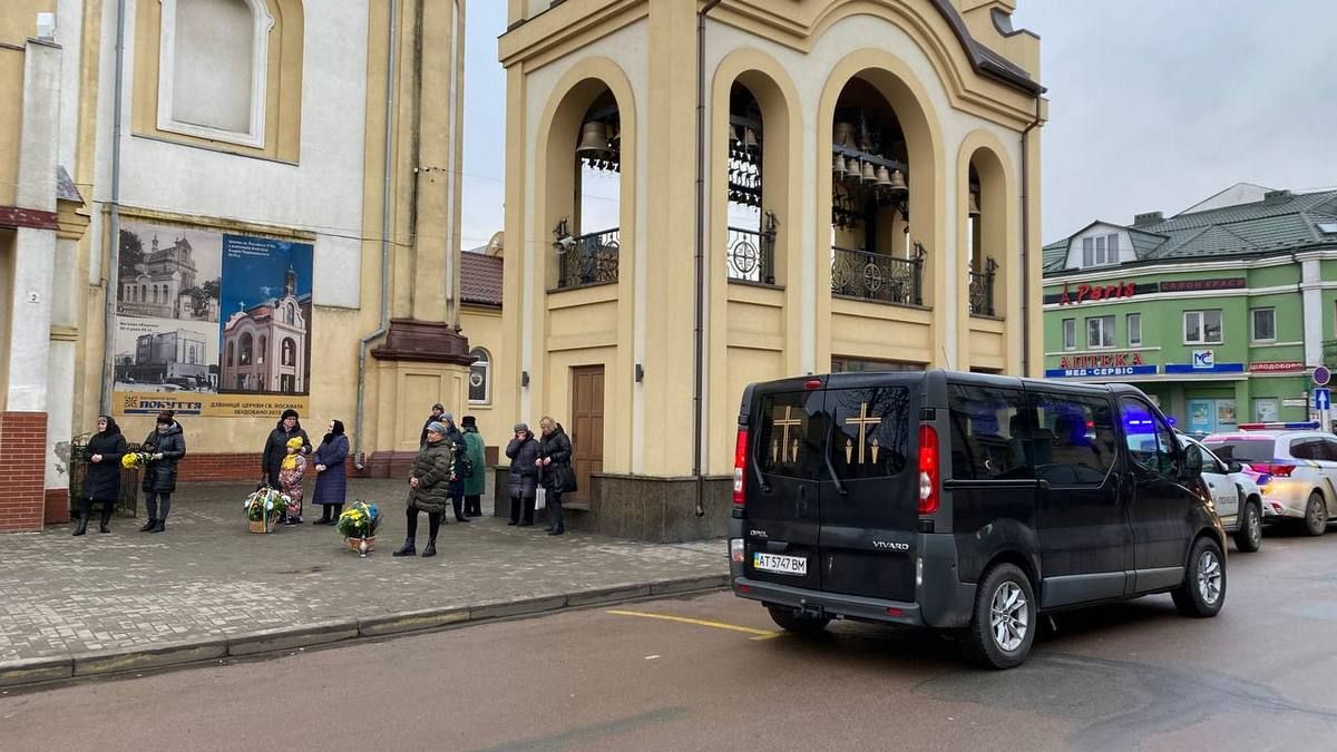 Коломияни зустріли полеглого Сергія Кенюка, який віддав життя за Україну 4