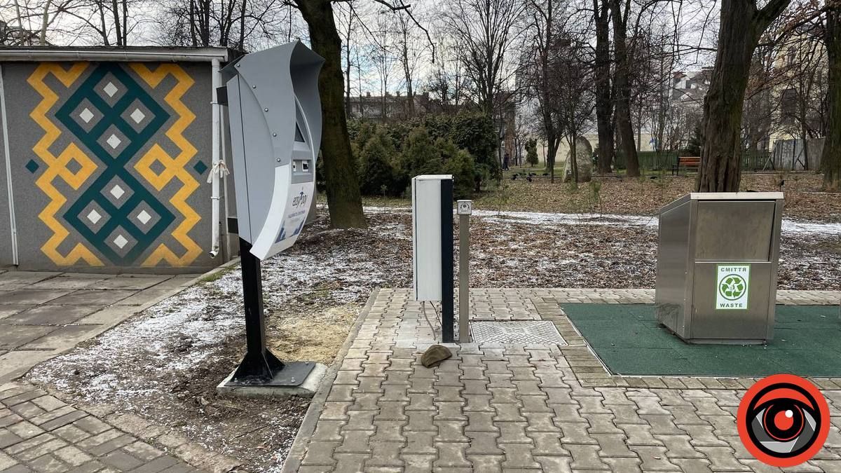 Термінал повернувся на вулицю Кобринського 2