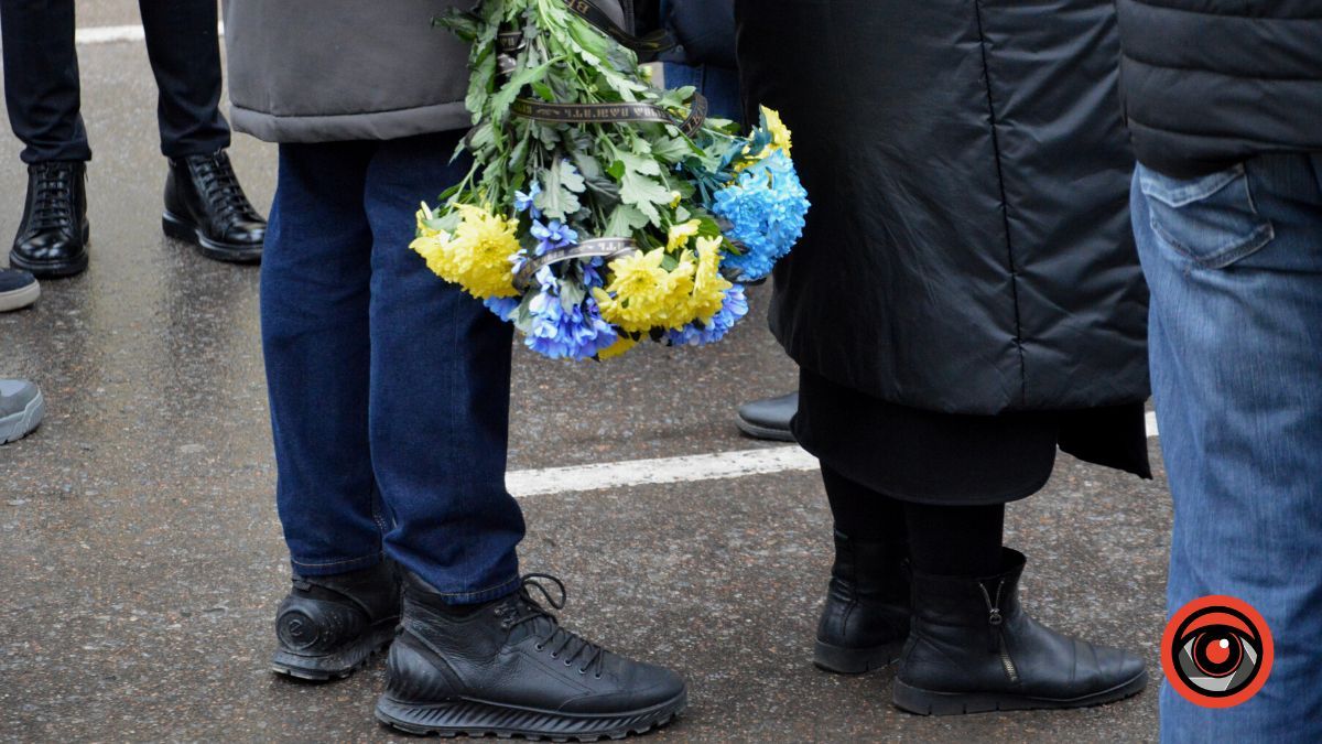 Коломия провела в останню дорогу Героя Сергія Кенюка 17