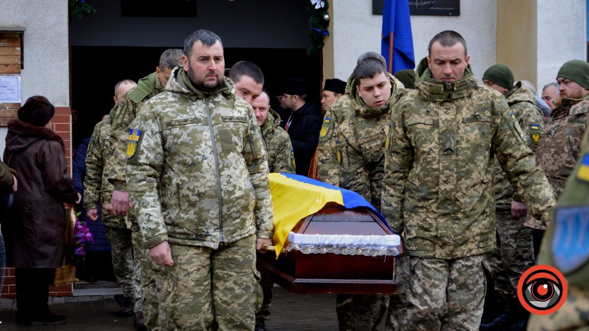 Коломия провела в останню дорогу Героя Сергія Кенюка 2