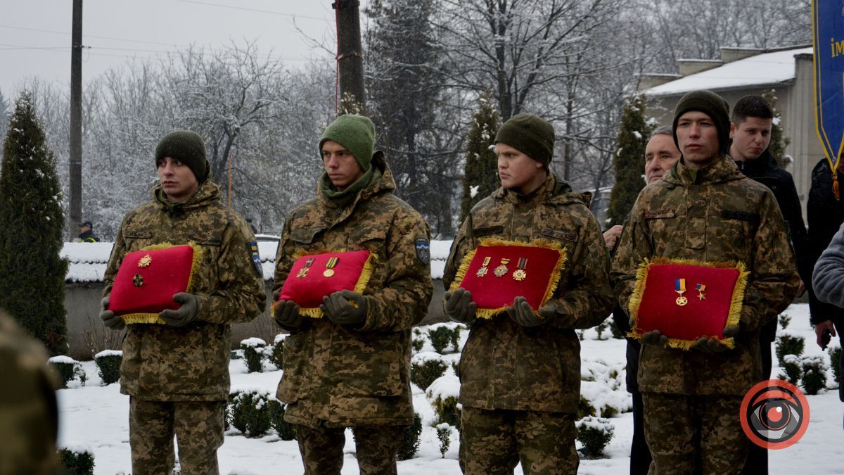 У Коломиї гідно провели в останню дорогу сотенного УПА Мирослава Симчича | Фоторепортаж 24