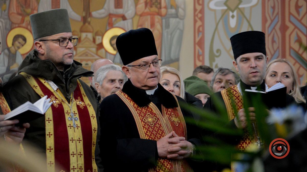 У Коломиї гідно провели в останню дорогу сотенного УПА Мирослава Симчича | Фоторепортаж 8