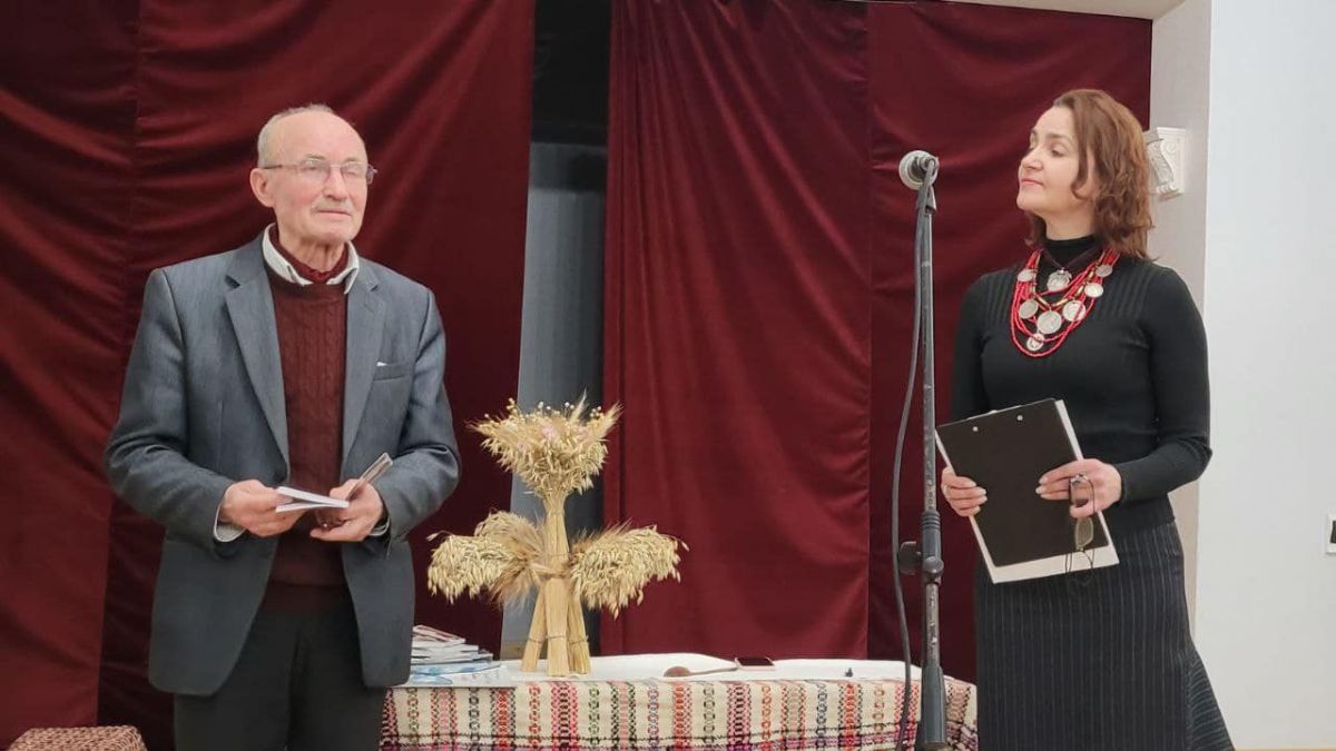 "Колядник": у Коломиї відбулася презентації книги 4