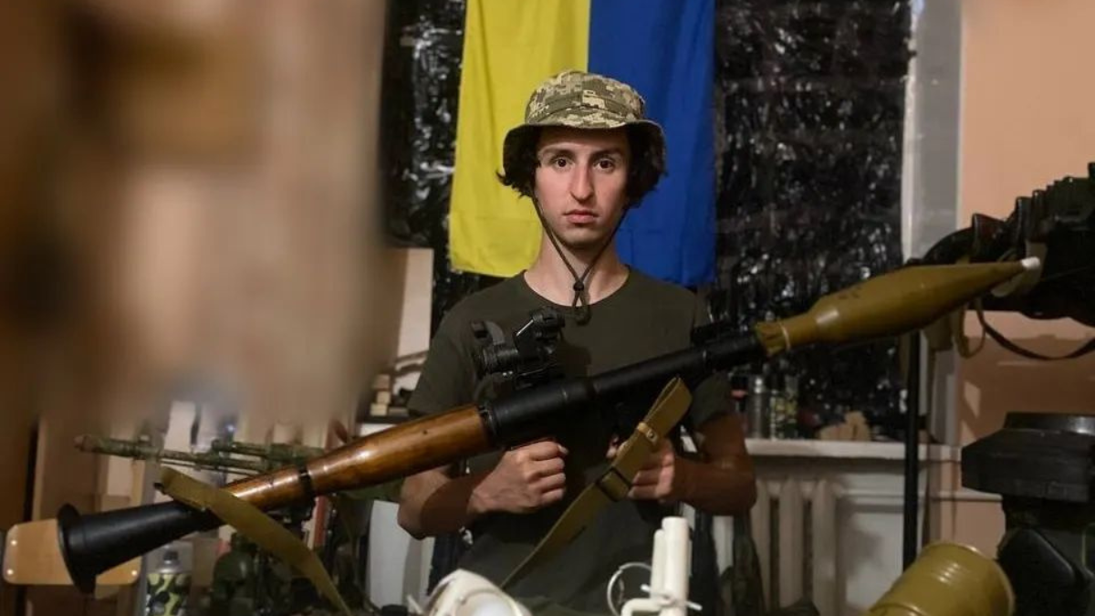 Як митець став воїном: інтерв'ю з молодим добровольцем із Прикарпаття