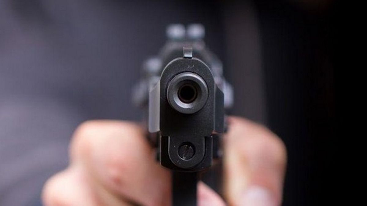 Стріляв у товариша та вдарив поліцейського: наслідки конфлікту на Надвірнянщині