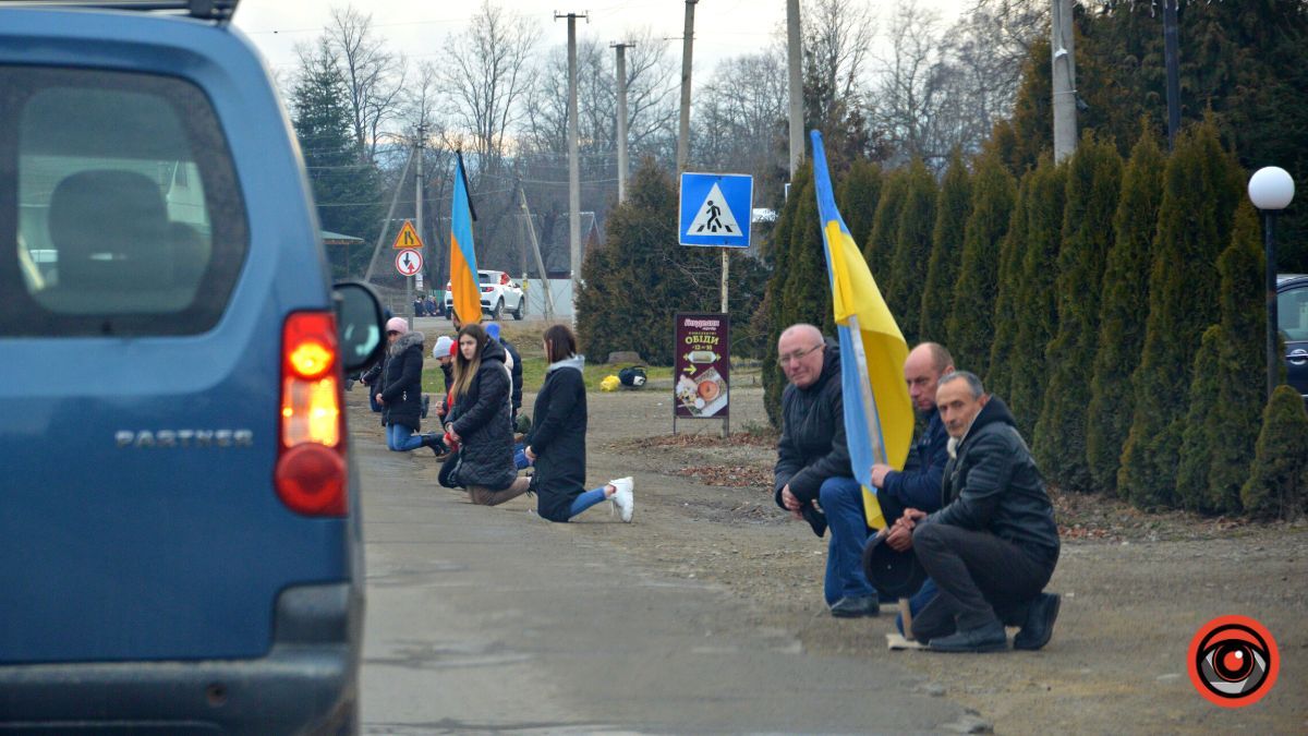 Малий Ключів прощається з Героєм Михайлом Николаївом 2